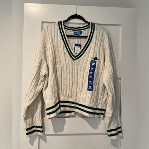 Prince Pickleball sweater with green trim size XXL